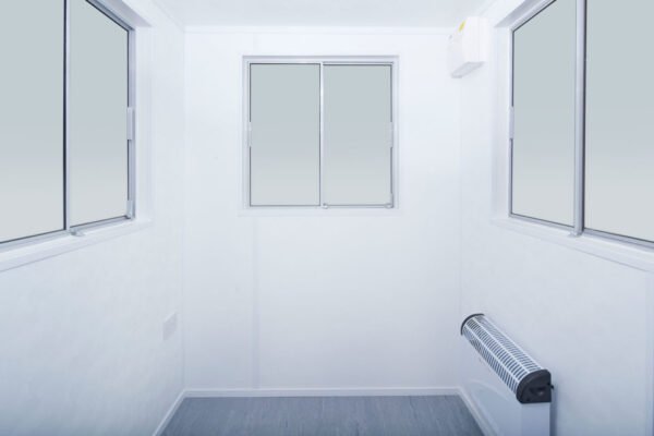 1005-6×6-S_hut-inside-resized-960×640-1-600×400-1.jpg 1005-6×6-S_hut-inside-resized-960×640-1-600×400-1.jpg